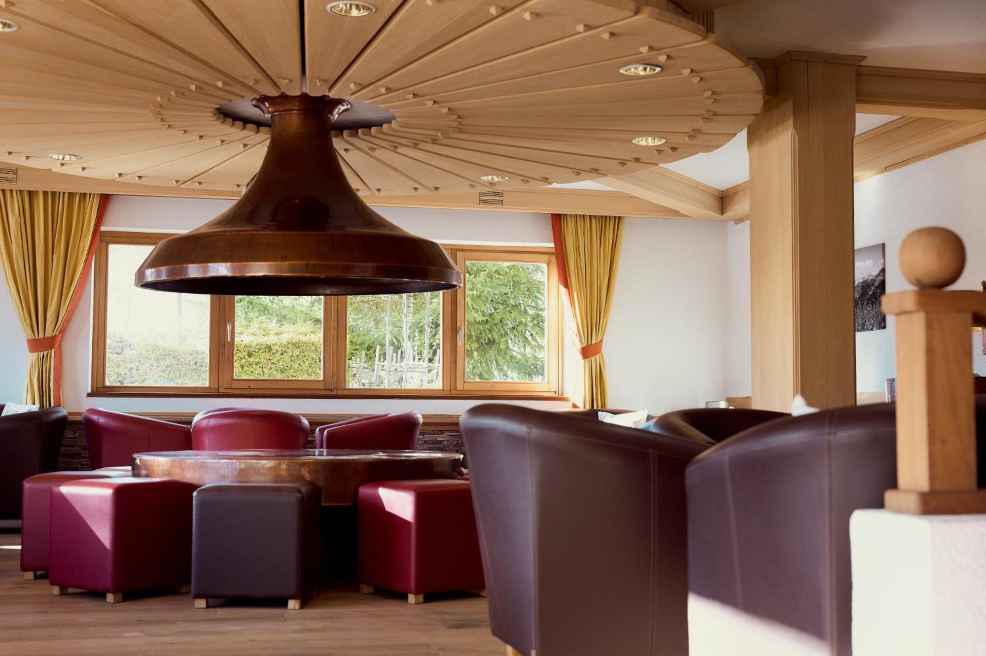 Parkhotel Kirchberg เคิร์ชแบร์ก อิน ทิโรล ภายนอก รูปภาพ